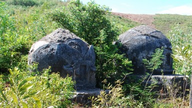  Cần bảo tồn di sản mộ táng "cổ" ở Phú Yên